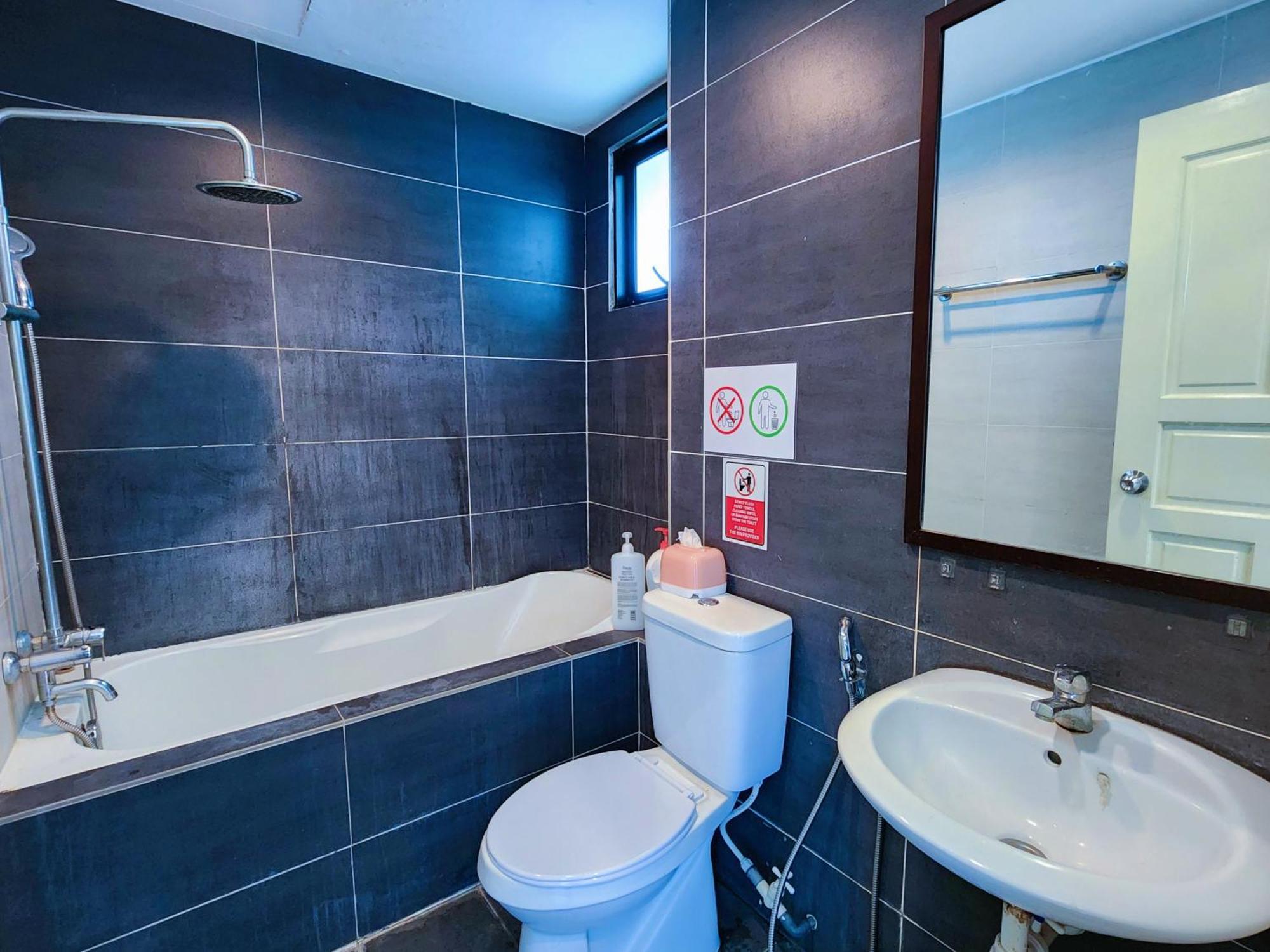 Kinta Riverfront Apartment, Jalan Lim Bo Seng * Ipoh